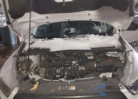 2017 Ford Escape S z USA, uszkodzony, nr VIN 1FMCU0F79HUC36913